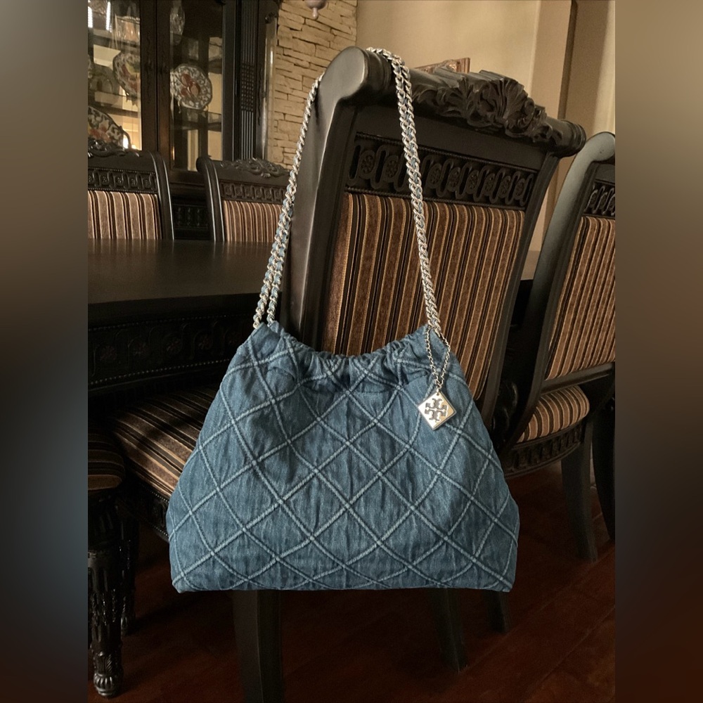 Tory Burch Fleming Quilted Hobo Bag